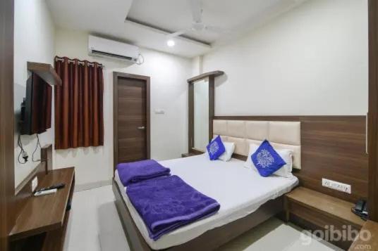 Hotel Amar Palace Ujjain Zewnętrze zdjęcie
